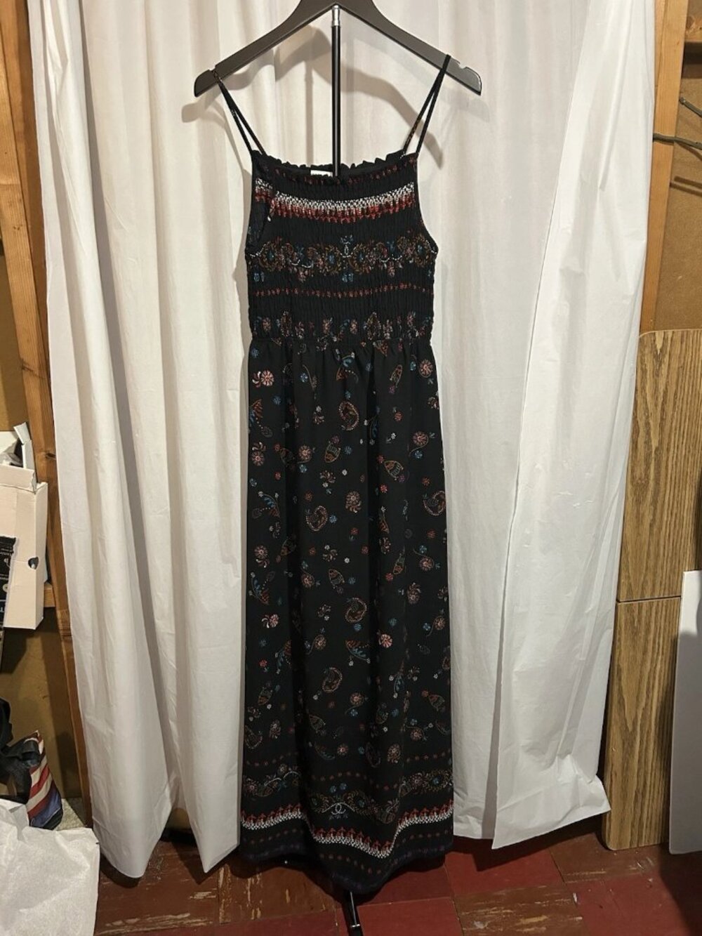 Monteau Los Angeles Black Smocked Floral Bohemian Maxi Dress Size L